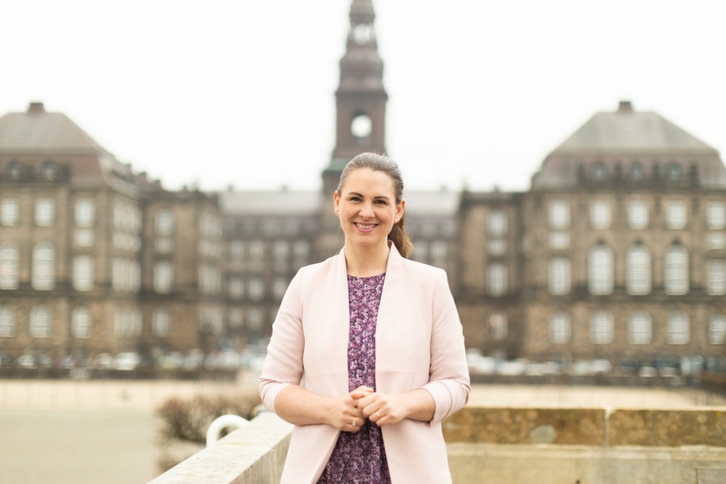 Bedre beskyttelse af ofre for stalking, chikane og vold i nære relationer