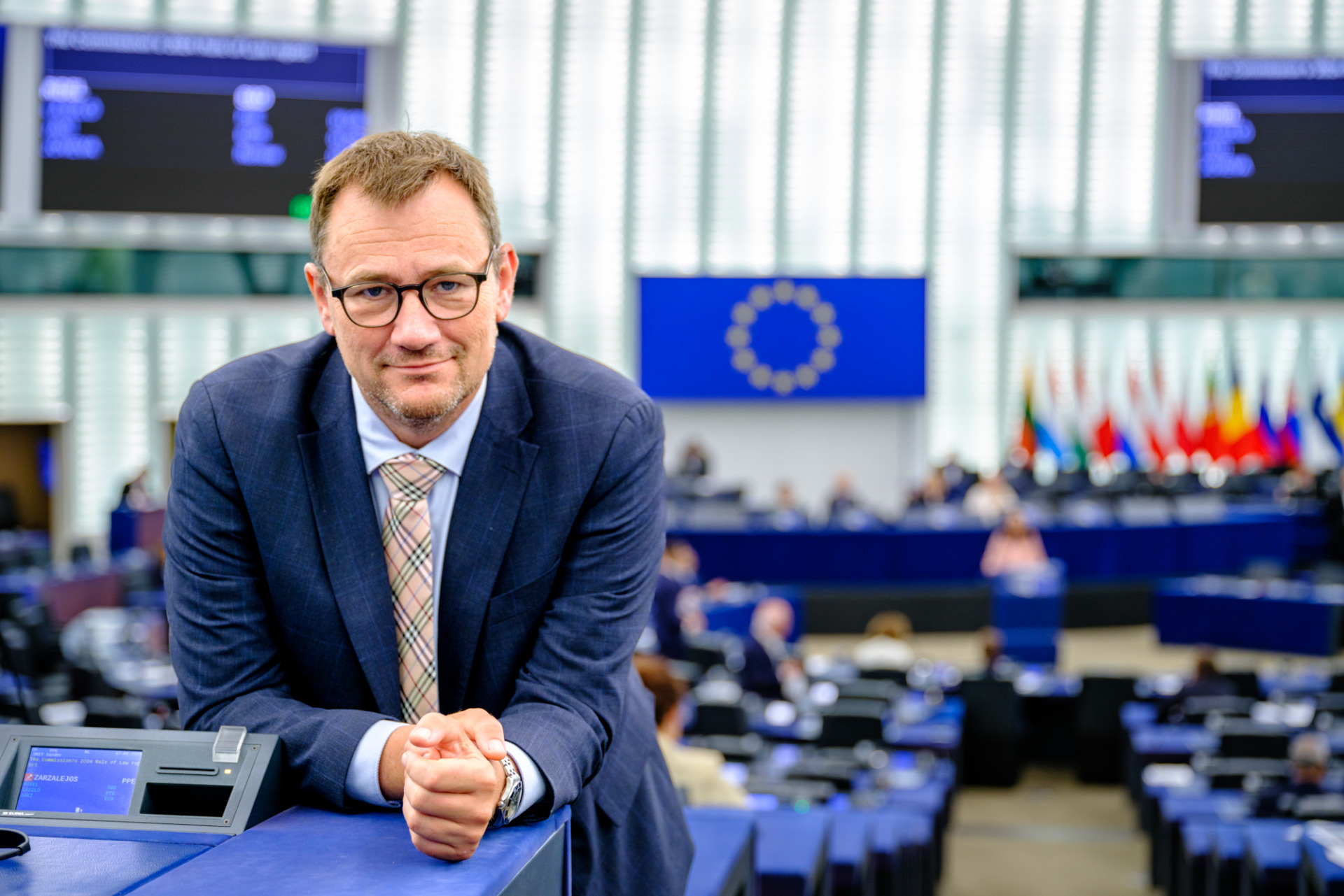 Bliv praktikant hos Europa-Parlamentariker Niels Flemming Hansen